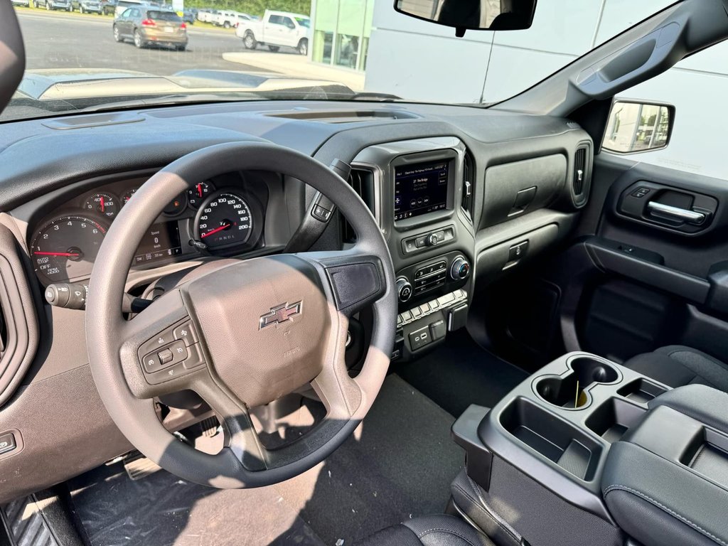 Silverado 1500 Custom Trail Boss 2024 à Tracadie-Sheila, Nouveau-Brunswick - 5 - w1024h768px