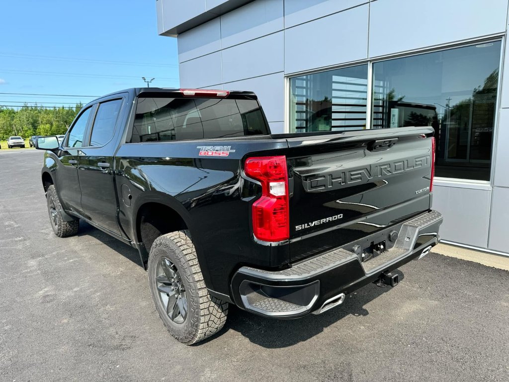 2024  Silverado 1500 Custom Trail Boss in Tracadie-Sheila, New Brunswick - 3 - w1024h768px