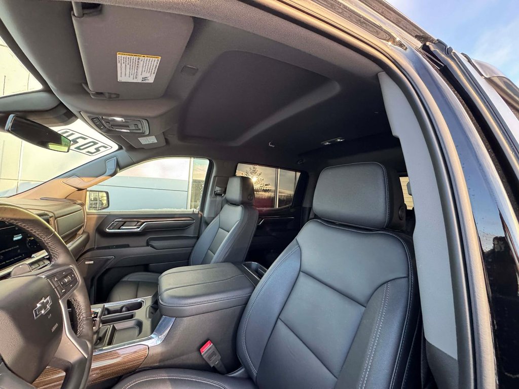 2024 Chevrolet Silverado 1500 LT Trail Boss in Tracadie-Sheila, New Brunswick - 9 - w1024h768px