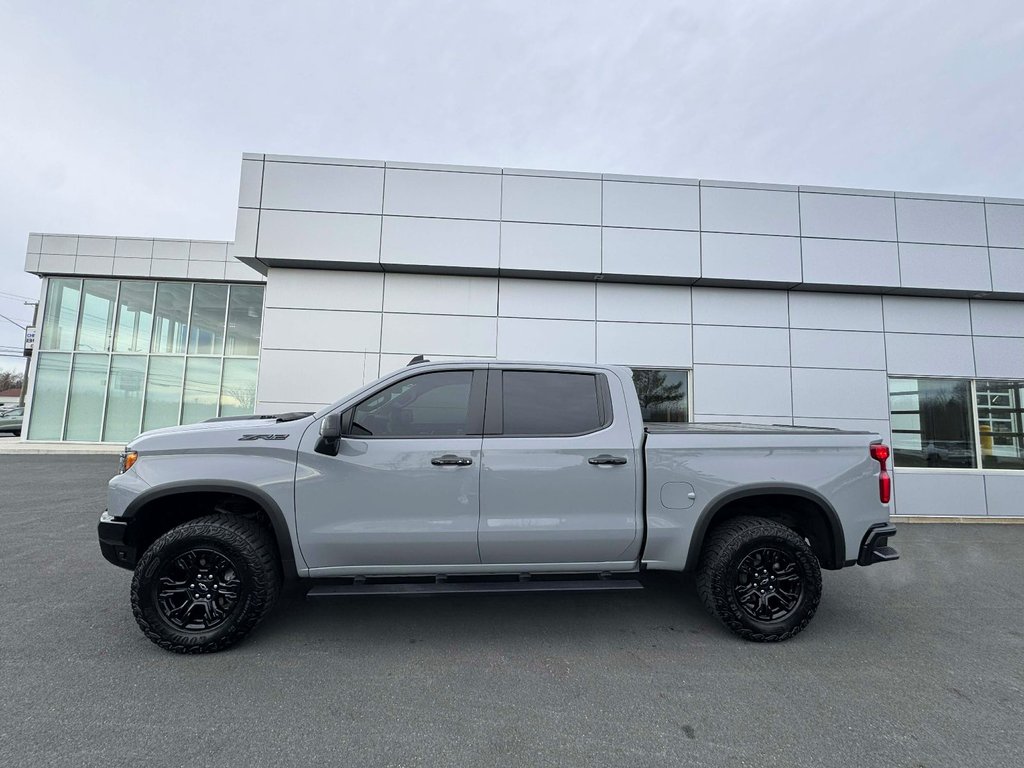 Chevrolet Silverado 1500 ZR2 2024 à Tracadie-Sheila, Nouveau-Brunswick - 4 - w1024h768px