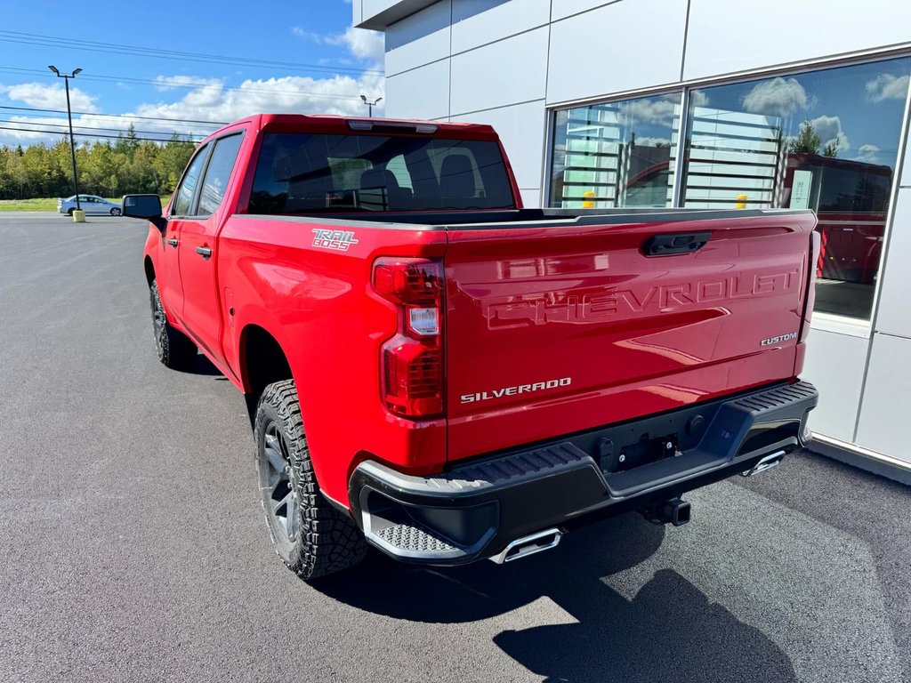 2025  Silverado 1500 CUSTOM TRAIL BOSS in Tracadie-Sheila, New Brunswick - 3 - w1024h768px