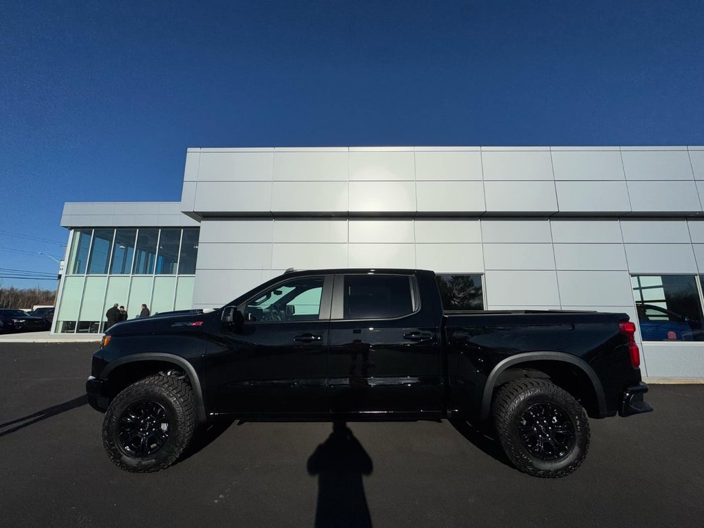 Silverado 1500 ZR2 2025 à Tracadie-Sheila, Nouveau-Brunswick - 2 - w1024h768px