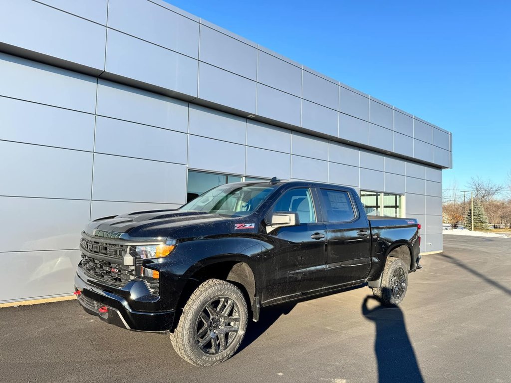 2025  Silverado 1500 Custom Trail Boss in Tracadie-Sheila, New Brunswick - 1 - w1024h768px