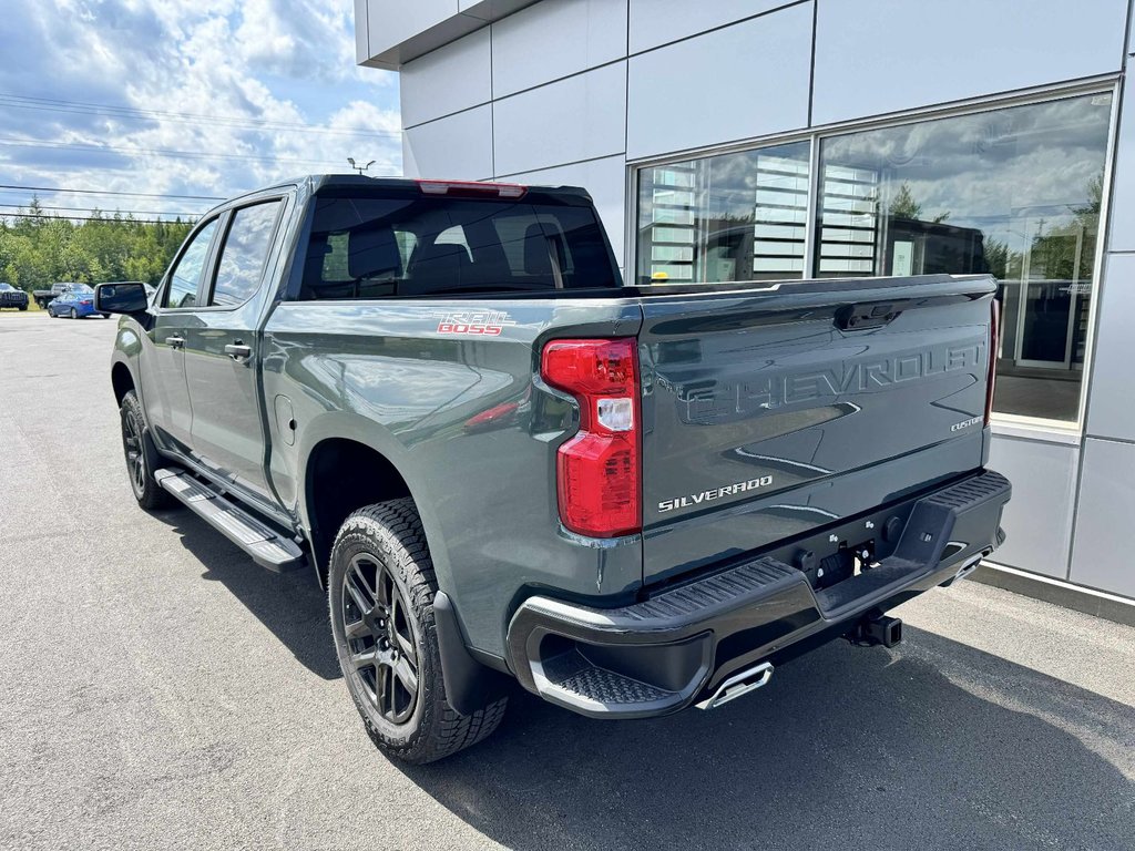 Chevrolet Silverado 1500 CUSTOM TRAIL BOSS 2025 à Tracadie-Sheila, Nouveau-Brunswick - 3 - w1024h768px
