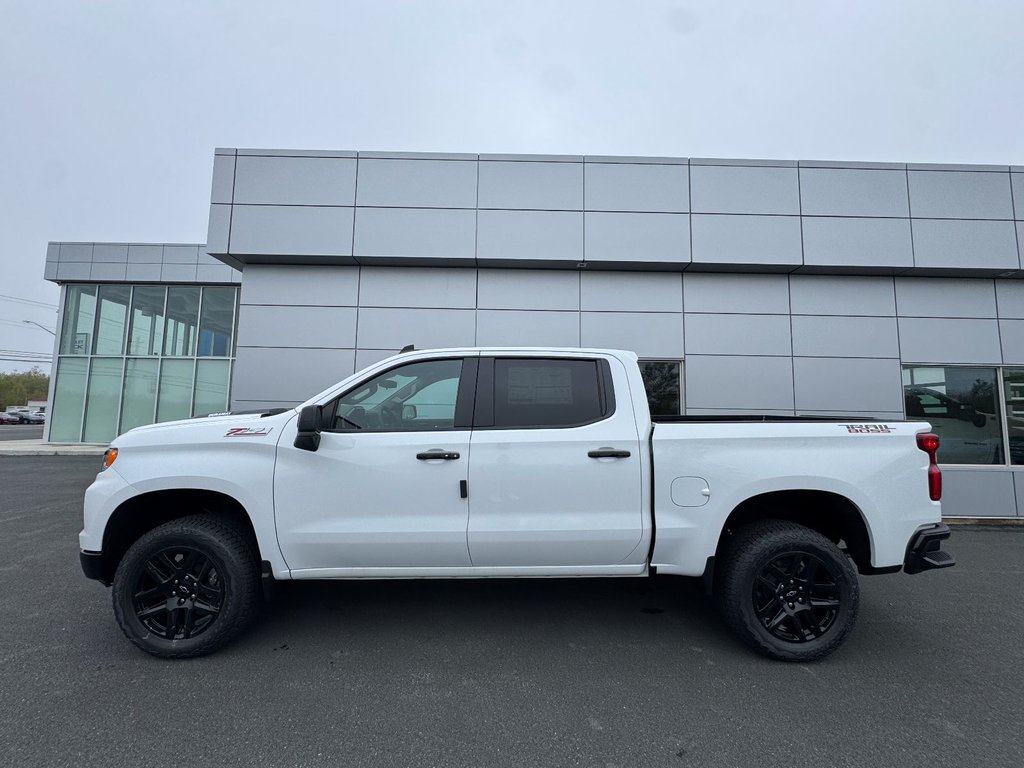 Chevrolet Silverado 1500 LT Trail Boss 2026 à Tracadie-Sheila, Nouveau-Brunswick - 2 - w1024h768px