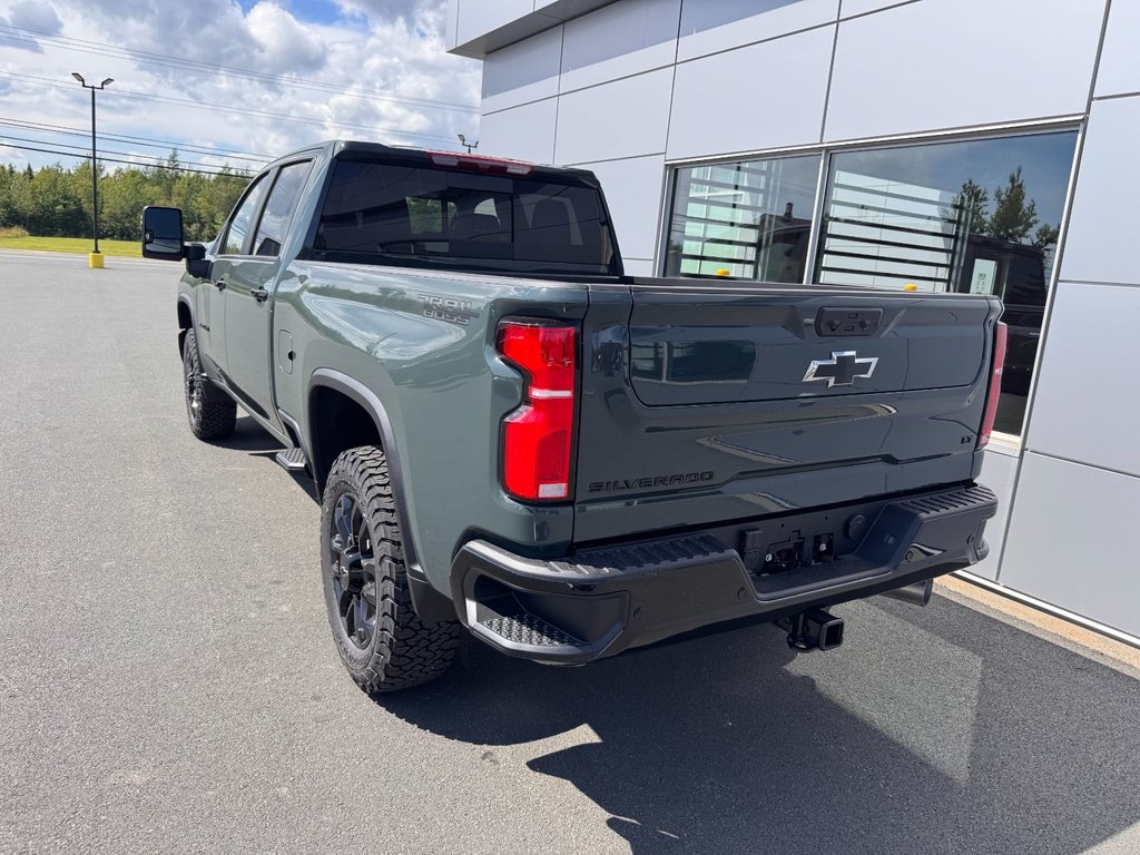 Chevrolet Silverado 2500 HD LT 2026 à Tracadie-Sheila, Nouveau-Brunswick - 3 - w1024h768px