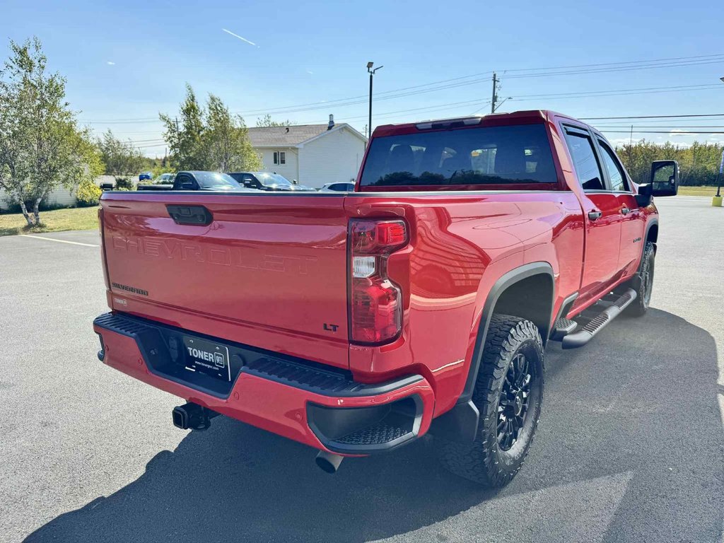 2021 Chevrolet Silverado 2500HD LT in Tracadie-Sheila, New Brunswick - 3 - w1024h768px