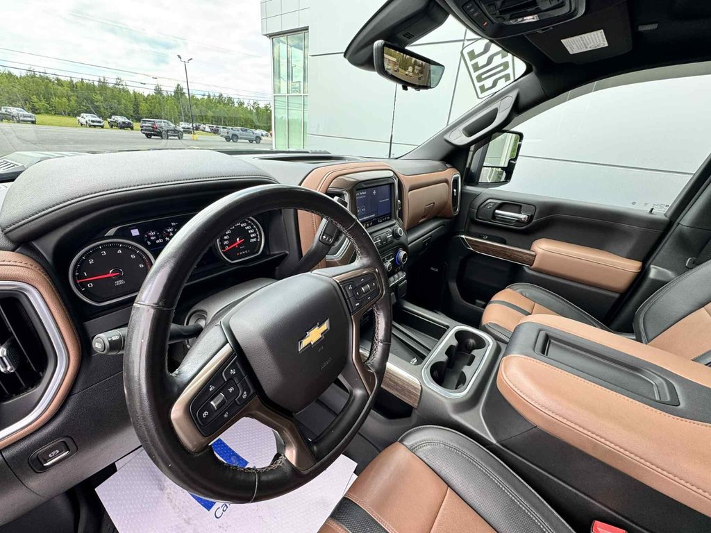 2022 Chevrolet Silverado 2500HD High Country in Tracadie-Sheila, New Brunswick - 10 - w1024h768px