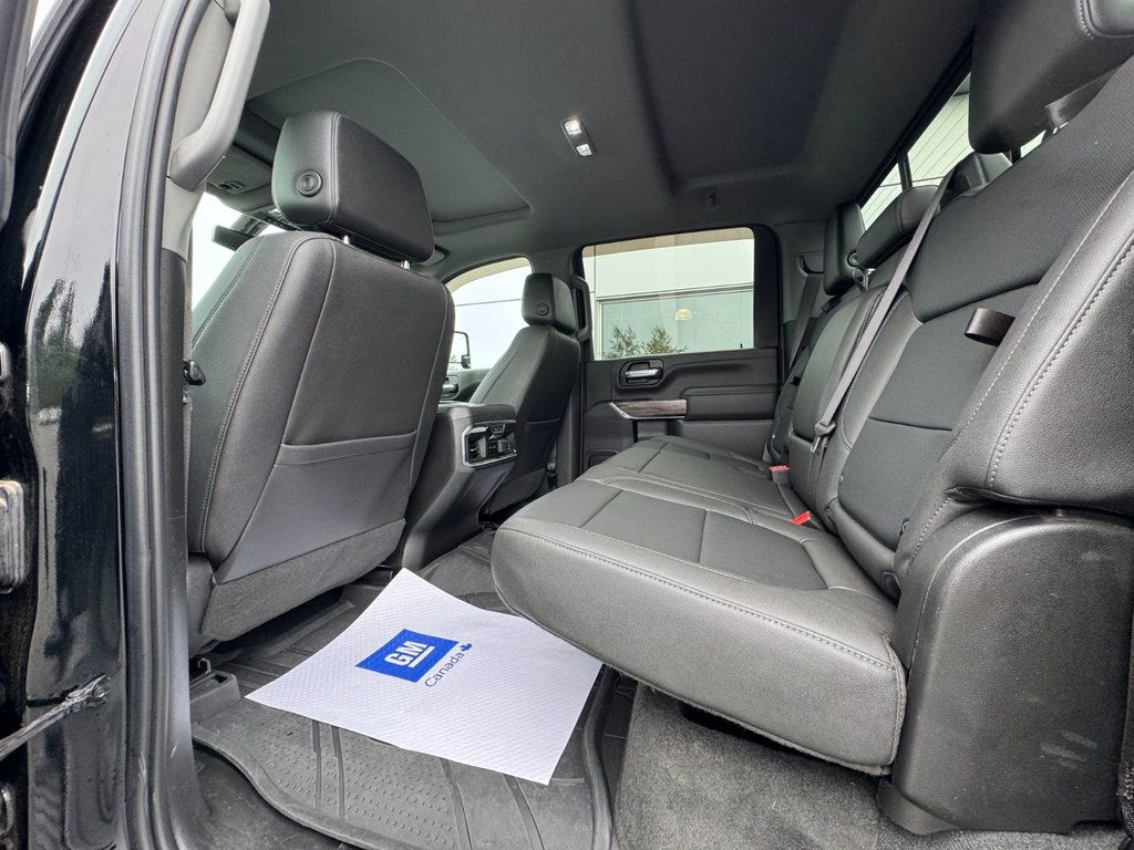 2023 Chevrolet Silverado 2500HD LTZ in Tracadie-Sheila, New Brunswick - 9 - w1024h768px
