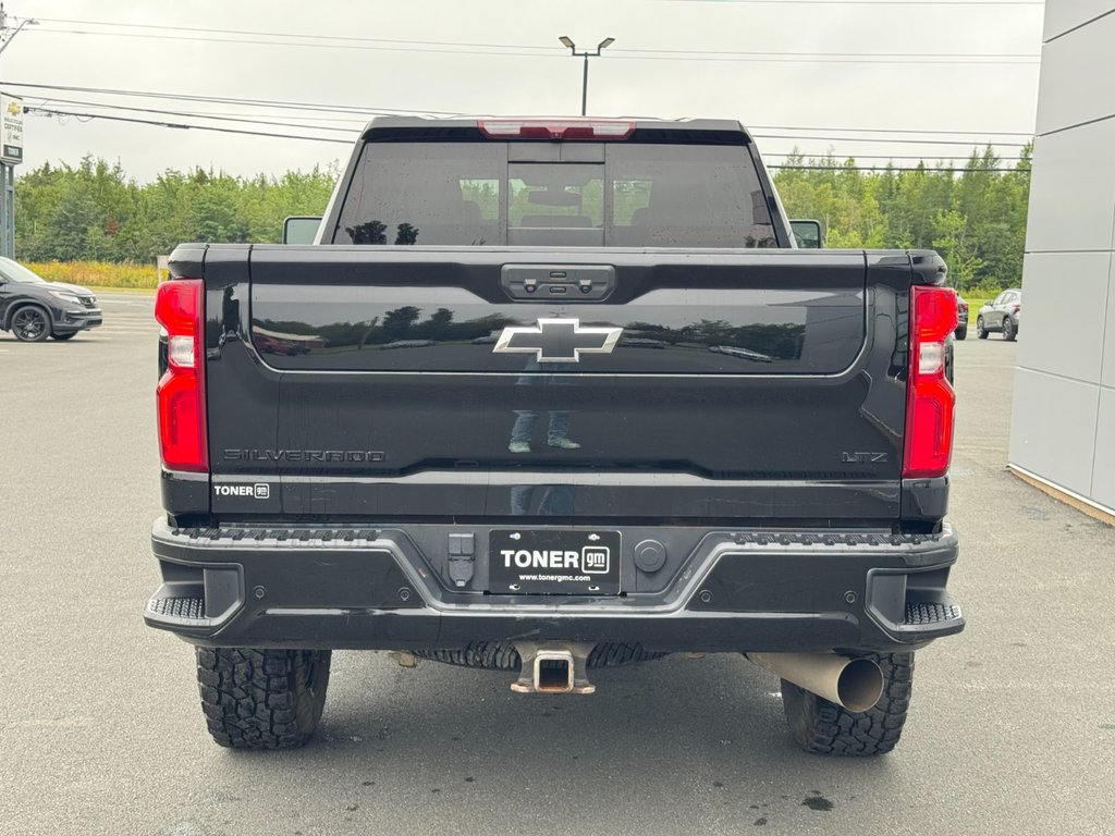 2023 Chevrolet Silverado 2500HD LTZ in Tracadie-Sheila, New Brunswick - 6 - w1024h768px