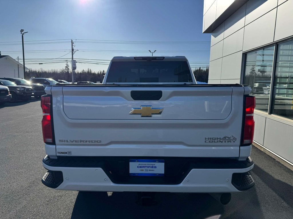 2024 Chevrolet Silverado 2500HD High Country in Tracadie-Sheila, New Brunswick - 17 - w1024h768px