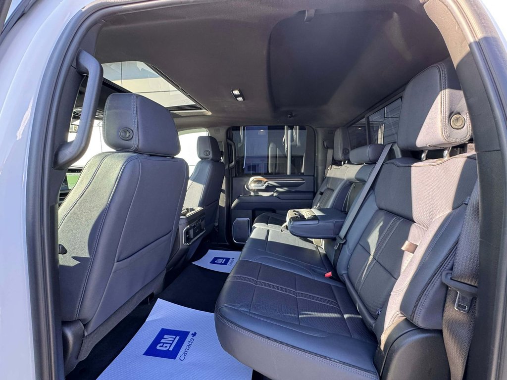 2024 Chevrolet Silverado 2500HD High Country in Tracadie-Sheila, New Brunswick - 14 - w1024h768px