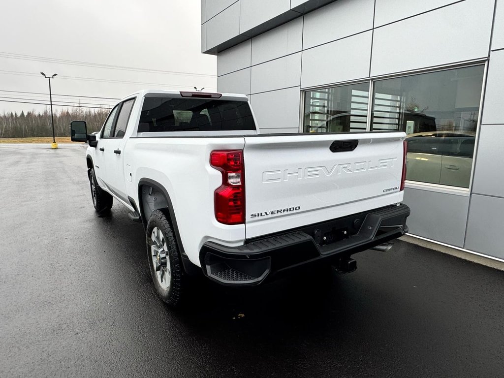 Silverado 2500HD 4WD CUSTOM CREW 2025 à Tracadie-Sheila, Nouveau-Brunswick - 3 - w1024h768px