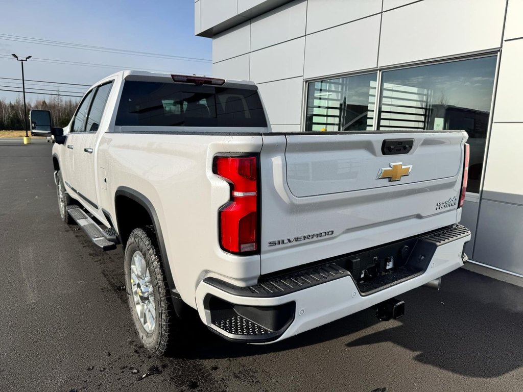 Silverado 2500 4WD HIGH COUNTRY 2025 à Tracadie-Sheila, Nouveau-Brunswick - 3 - w1024h768px