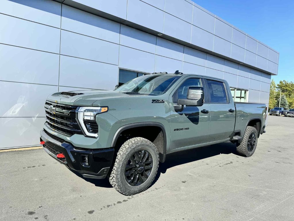 2026 Chevrolet SILVERADO 2500 4WD LT CREW in Tracadie-Sheila, New Brunswick - 1 - w1024h768px