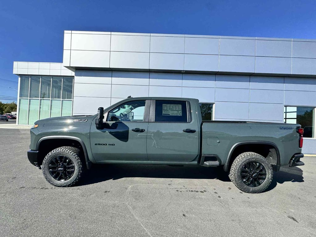 2026 Chevrolet SILVERADO 2500 4WD LT CREW in Tracadie-Sheila, New Brunswick - 2 - w1024h768px