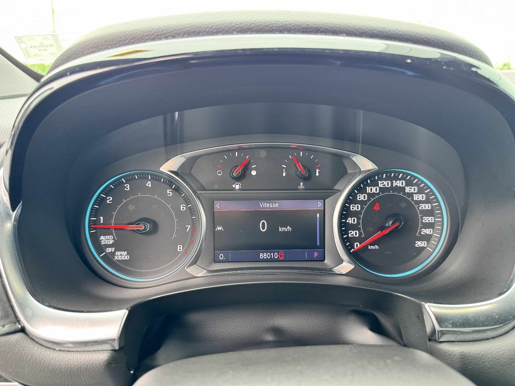 Chevrolet Traverse LT Cloth 2023 à Tracadie-Sheila, Nouveau-Brunswick - 8 - w1024h768px