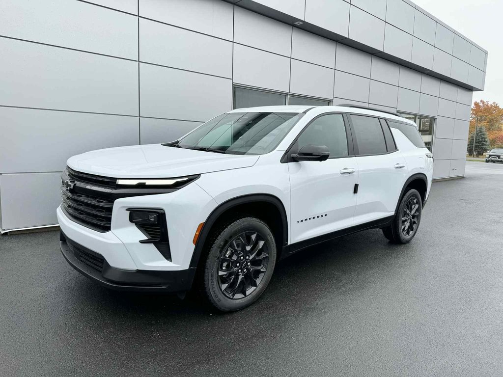 2026 Chevrolet Traverse LT in Tracadie-Sheila, New Brunswick - 1 - w1024h768px