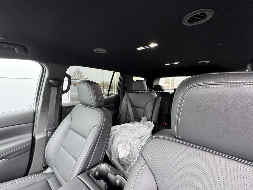 2026 Chevrolet Traverse LT in Tracadie-Sheila, New Brunswick - 4 - w1024h768px