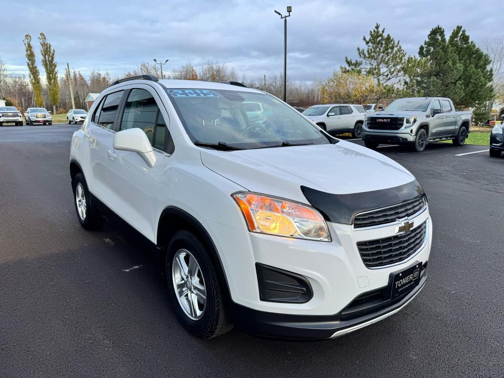 2015  Trax LT in Tracadie-Sheila, New Brunswick - 6 - w1024h768px