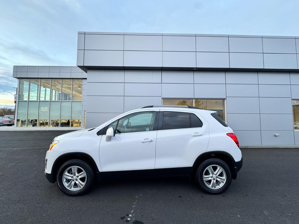 2015  Trax LT in Tracadie-Sheila, New Brunswick - 4 - w1024h768px