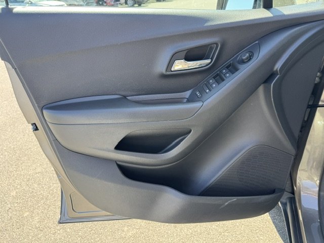 Chevrolet Trax LT 2022 à Tracadie-Sheila, Nouveau-Brunswick - 8 - w1024h768px