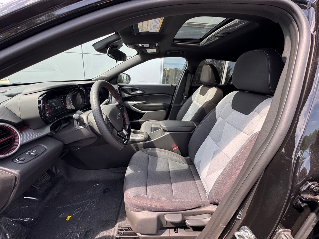 Chevrolet Trax 1RS 2026 à Tracadie-Sheila, Nouveau-Brunswick - 4 - w1024h768px