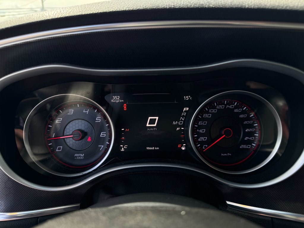 Dodge Charger SXT 2015 à Tracadie-Sheila, Nouveau-Brunswick - 15 - w1024h768px