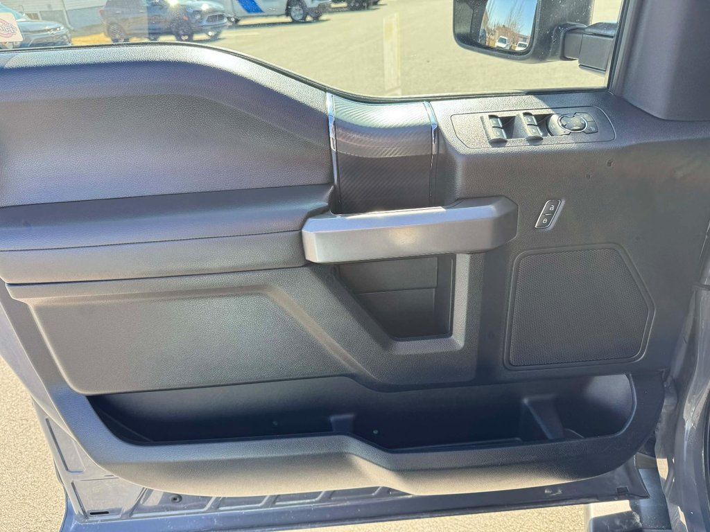 Ford F-150 XLT 2020 à Tracadie-Sheila, Nouveau-Brunswick - 14 - w1024h768px