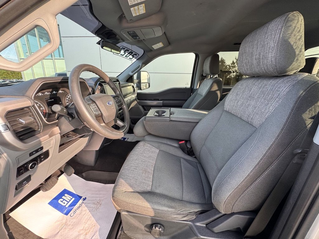 2023 Ford F-150 XLT in Tracadie-Sheila, New Brunswick - 12 - w1024h768px