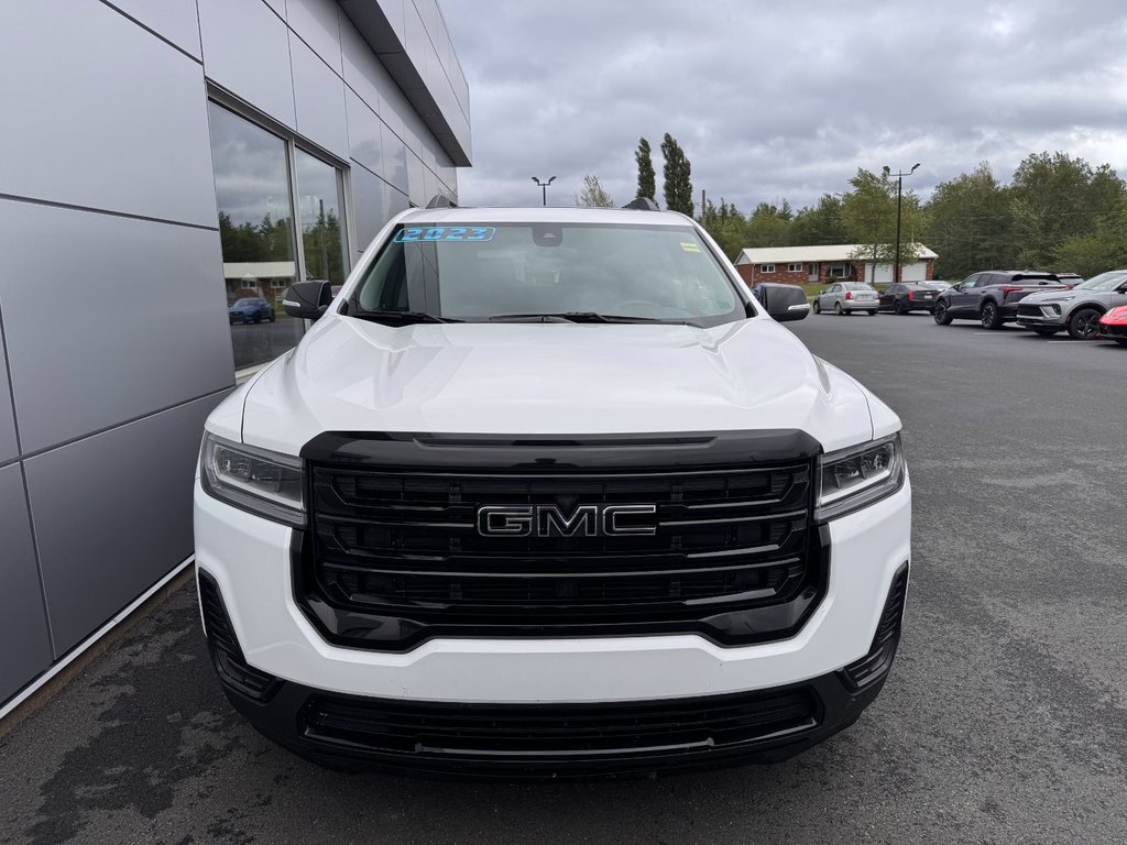 GMC Acadia SLE 2023 à Tracadie-Sheila, Nouveau-Brunswick - 2 - w1024h768px