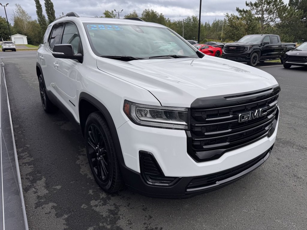GMC Acadia SLE 2023 à Tracadie-Sheila, Nouveau-Brunswick - 3 - w1024h768px
