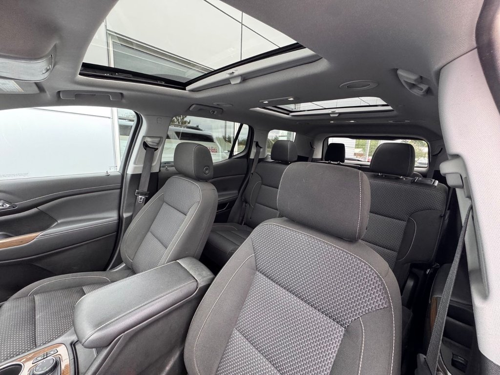 GMC Acadia SLE 2023 à Tracadie-Sheila, Nouveau-Brunswick - 14 - w1024h768px