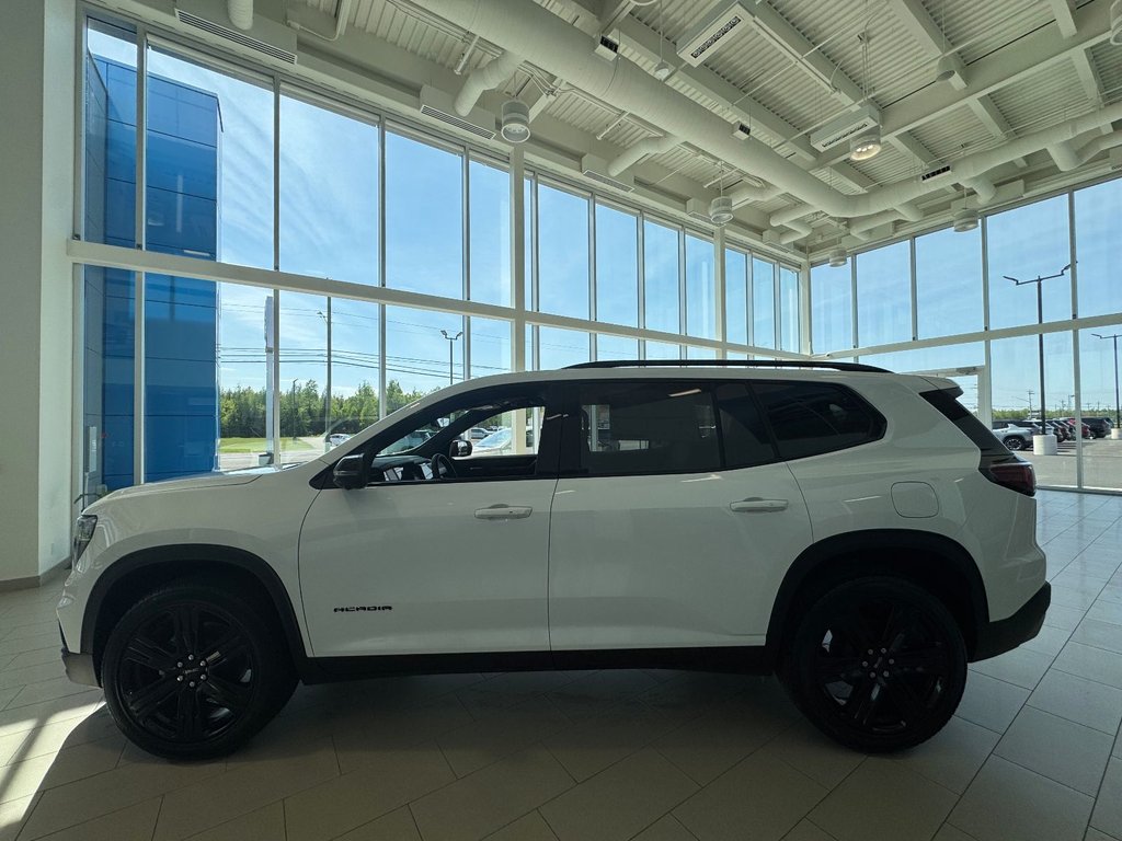 2026 GMC Acadia ELEVATION in Tracadie-Sheila, New Brunswick - 2 - w1024h768px