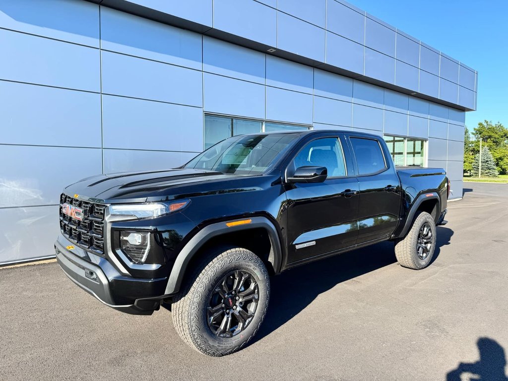 2024  Canyon ELEVATION CREW CAB 4WD in Tracadie-Sheila, New Brunswick - 1 - w1024h768px