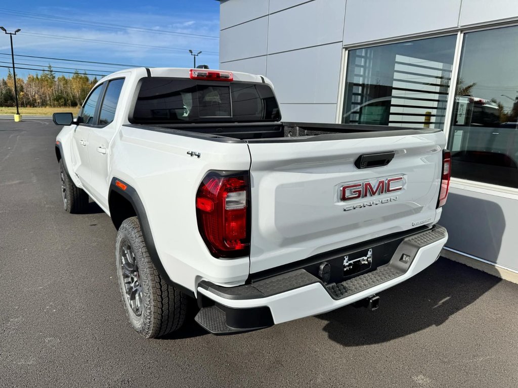 2024  Canyon ELEVATION CREW CAB 4WD in Tracadie-Sheila, New Brunswick - 3 - w1024h768px