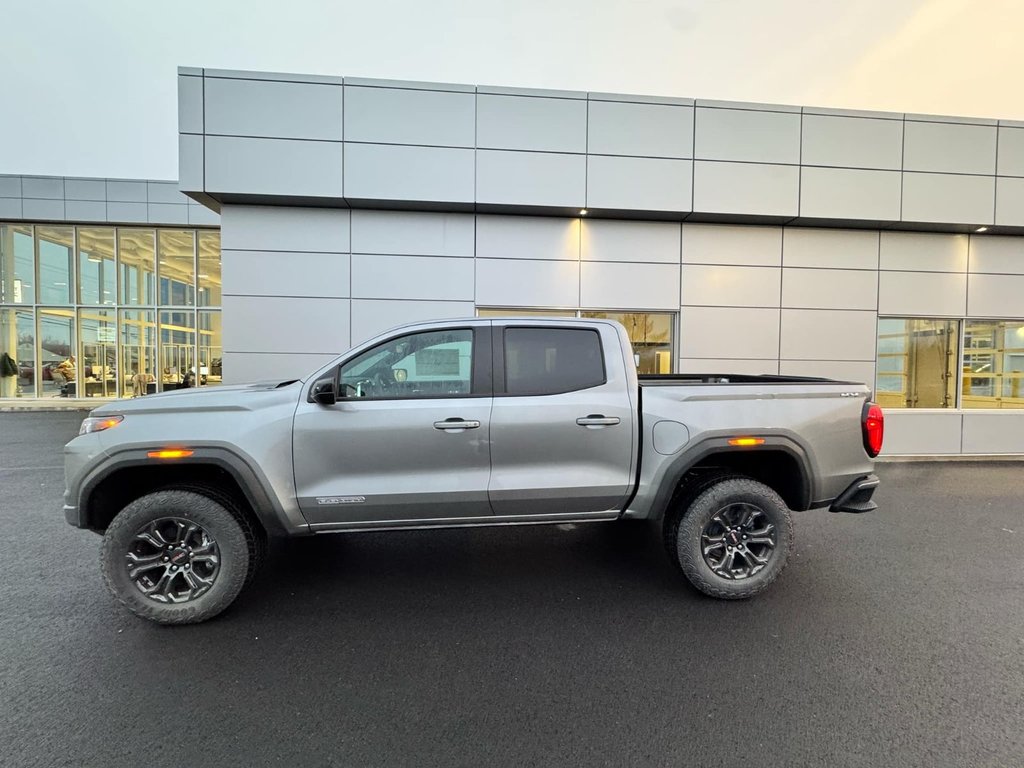 2024  Canyon ELEVATION CREW CAB 4WD in Tracadie-Sheila, New Brunswick - 2 - w1024h768px