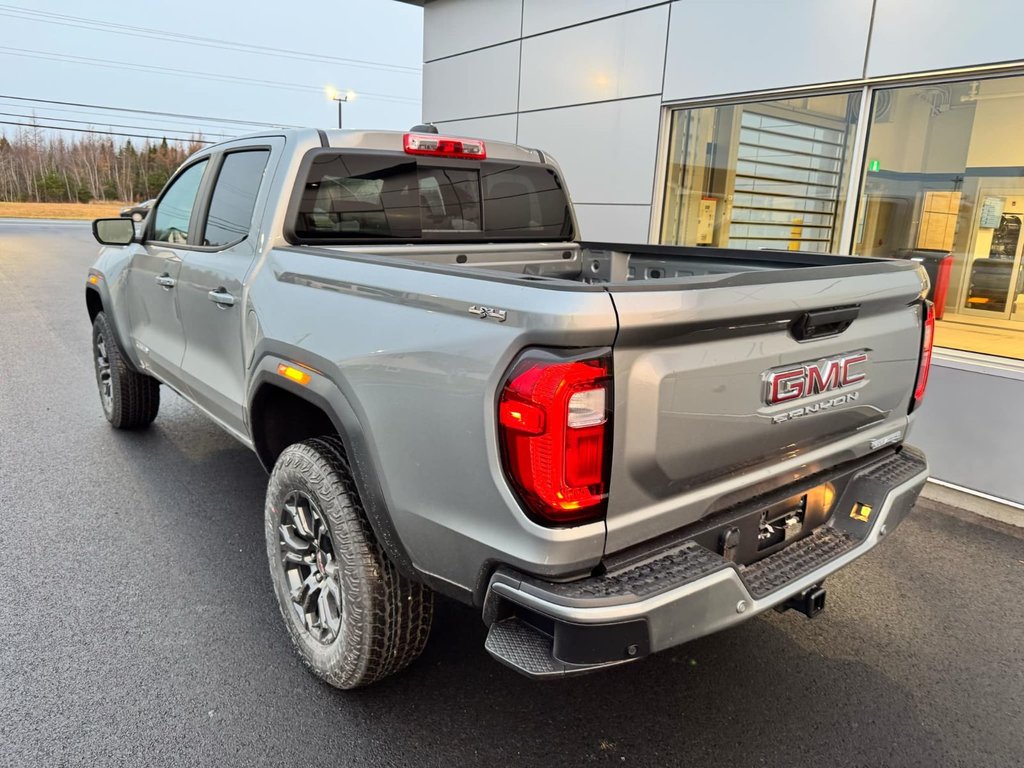 2024  Canyon ELEVATION CREW CAB 4WD in Tracadie-Sheila, New Brunswick - 3 - w1024h768px