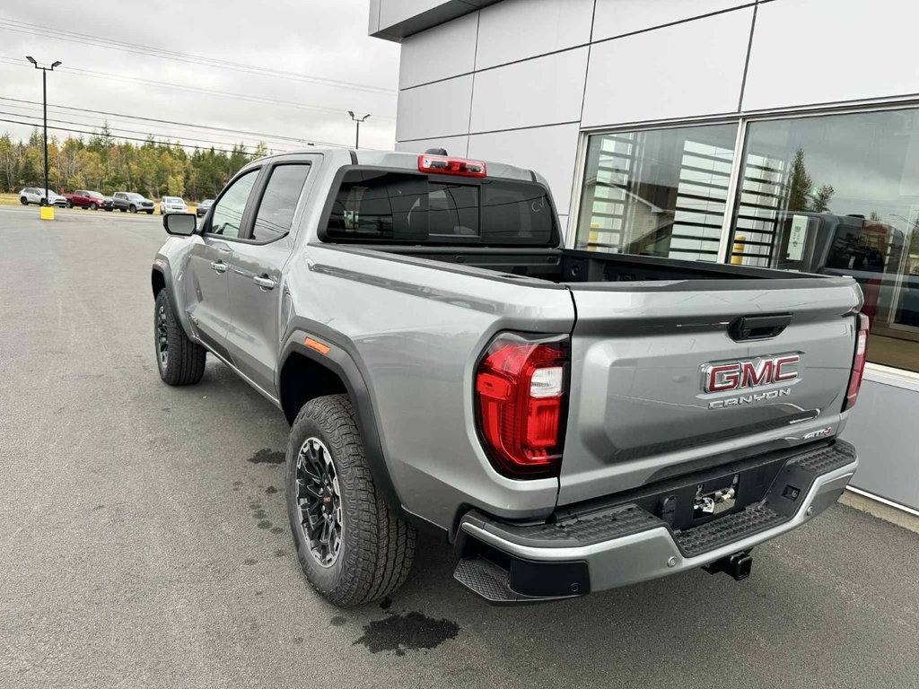 2026 GMC CANYON AT4 CREW CAB 4WD in Tracadie-Sheila, New Brunswick - 3 - w1024h768px