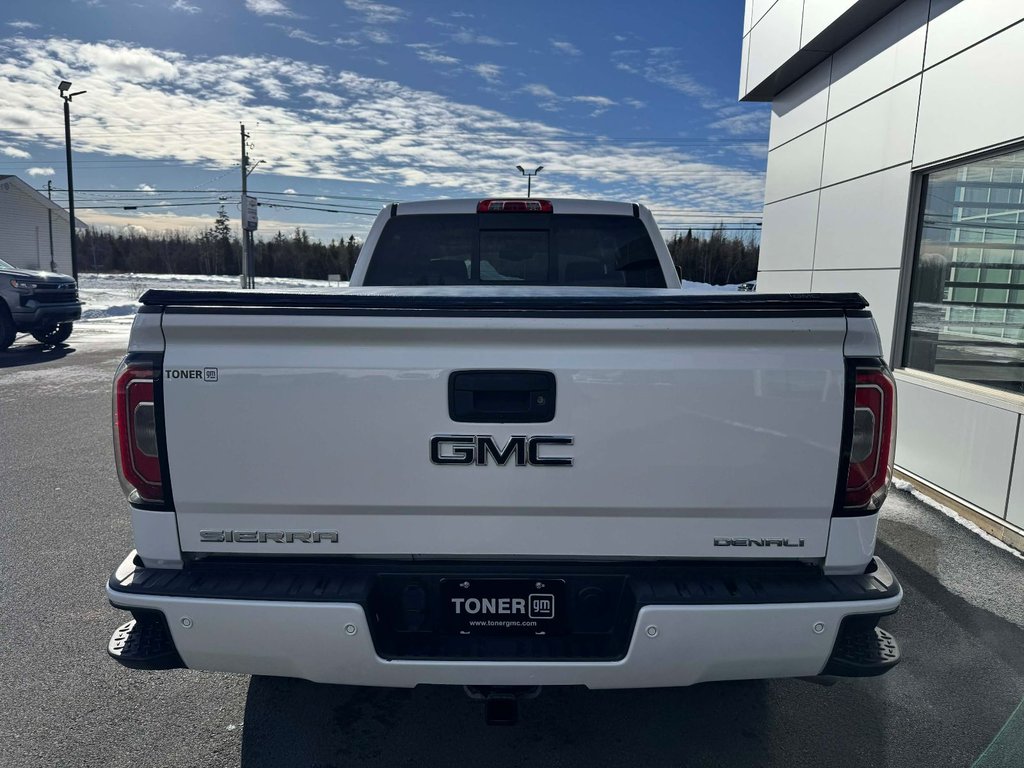 2017 GMC Sierra 1500 Denali in Tracadie-Sheila, New Brunswick - 12 - w1024h768px