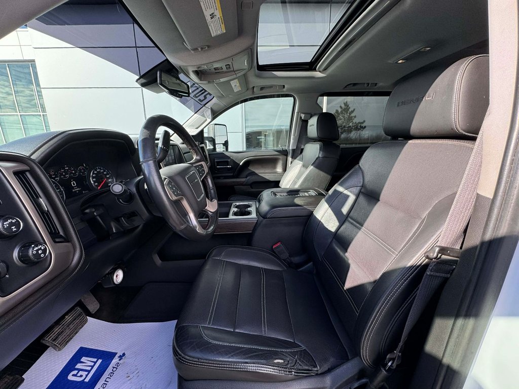 2017 GMC Sierra 1500 Denali in Tracadie-Sheila, New Brunswick - 15 - w1024h768px