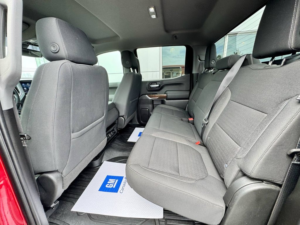 2021 GMC Sierra 1500 SLE in Tracadie-Sheila, New Brunswick - 10 - w1024h768px