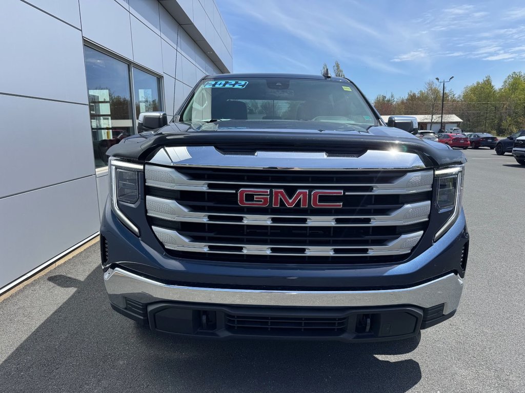 2022 GMC Sierra 1500 SLE in Tracadie-Sheila, New Brunswick - 3 - w1024h768px