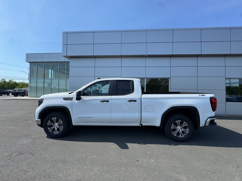 2026 GMC Sierra 1500 PRO in Tracadie-Sheila, New Brunswick - 2 - w1024h768px