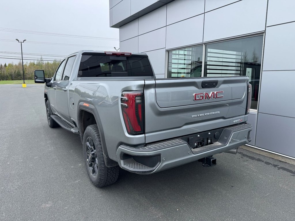 2026 GMC Sierra 2500 HD AT4 in Tracadie-Sheila, New Brunswick - 3 - w1024h768px