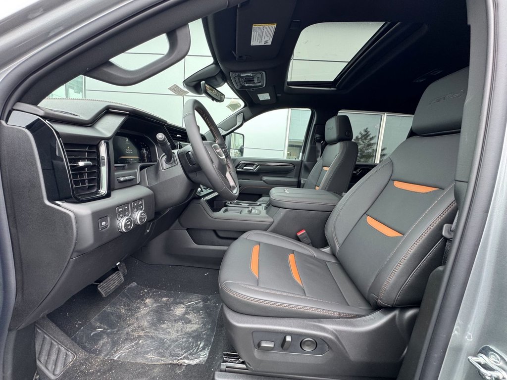 2026 GMC Sierra 2500 HD AT4 in Tracadie-Sheila, New Brunswick - 4 - w1024h768px