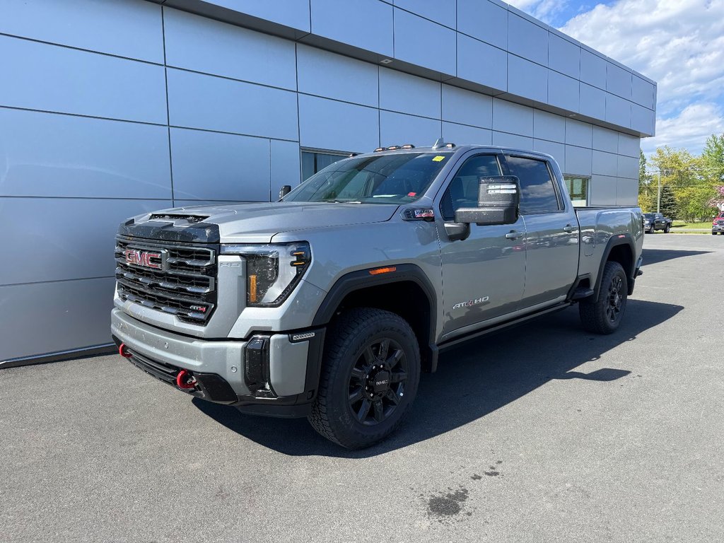 2026 GMC Sierra 2500 HD AT4 in Tracadie-Sheila, New Brunswick - 1 - w1024h768px