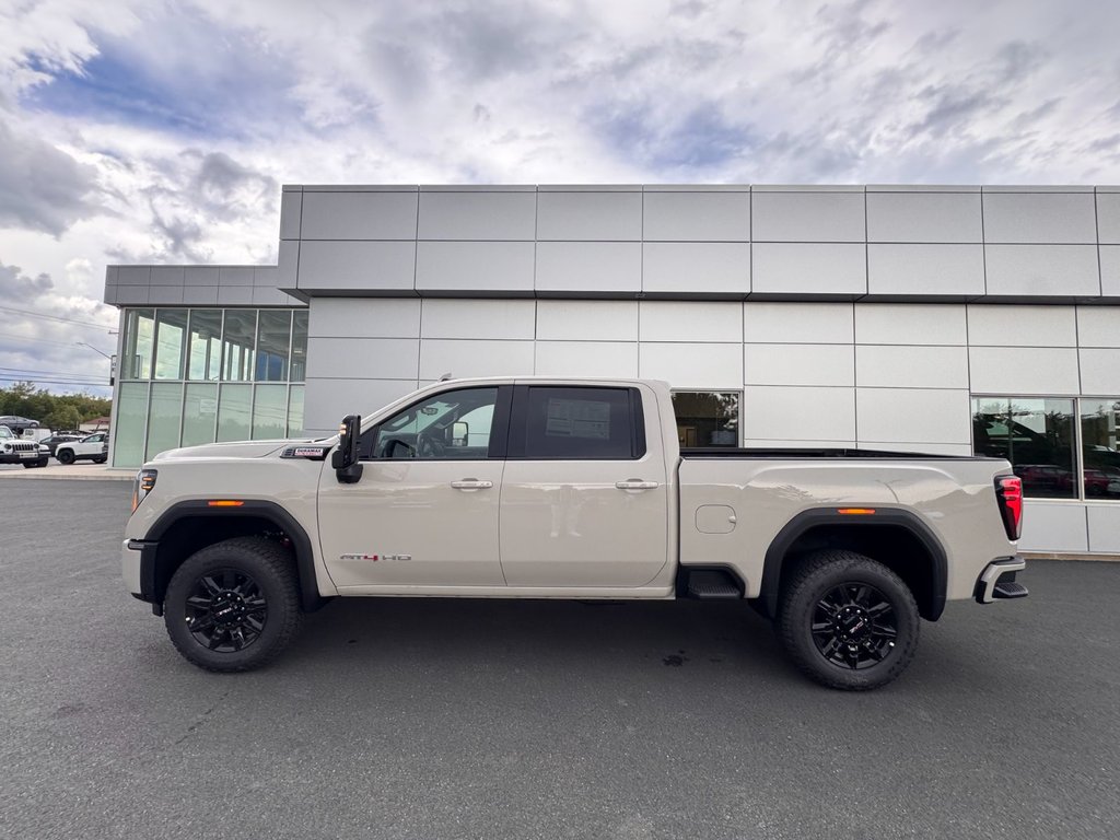 2026 GMC Sierra 2500 HD AT4 in Tracadie-Sheila, New Brunswick - 2 - w1024h768px