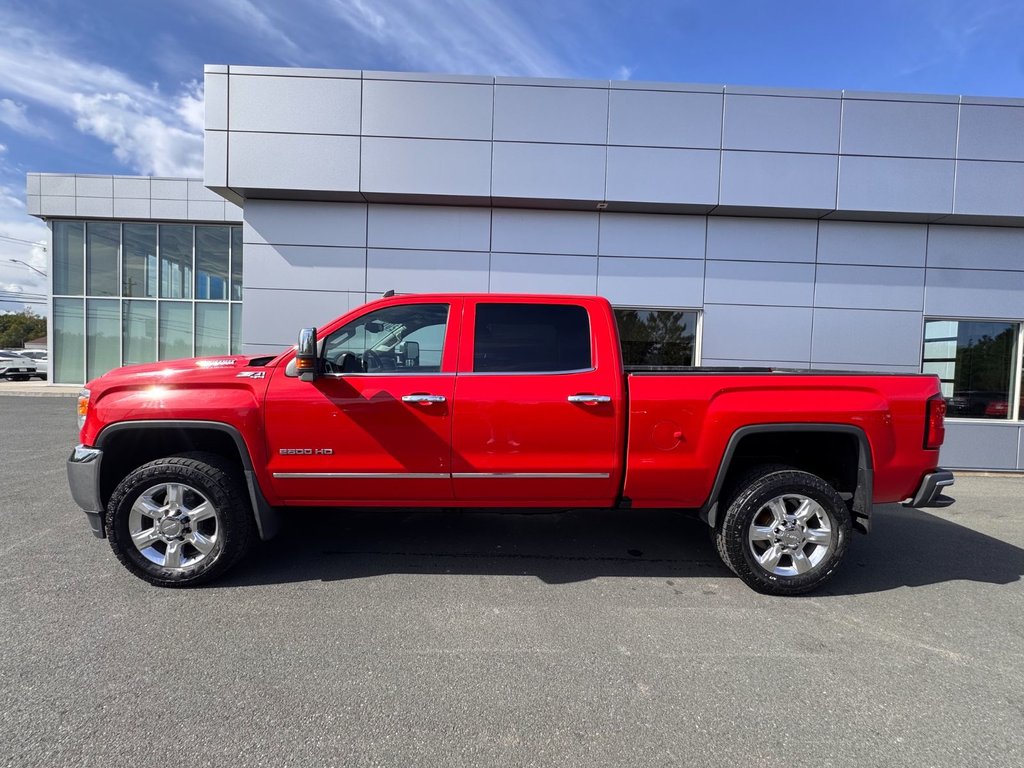 GMC Sierra 2500HD SLT 2019 à Tracadie-Sheila, Nouveau-Brunswick - 5 - w1024h768px
