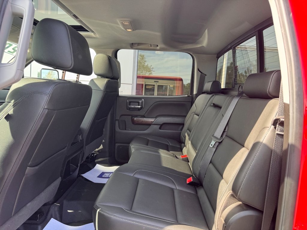 GMC Sierra 2500HD SLT 2019 à Tracadie-Sheila, Nouveau-Brunswick - 16 - w1024h768px